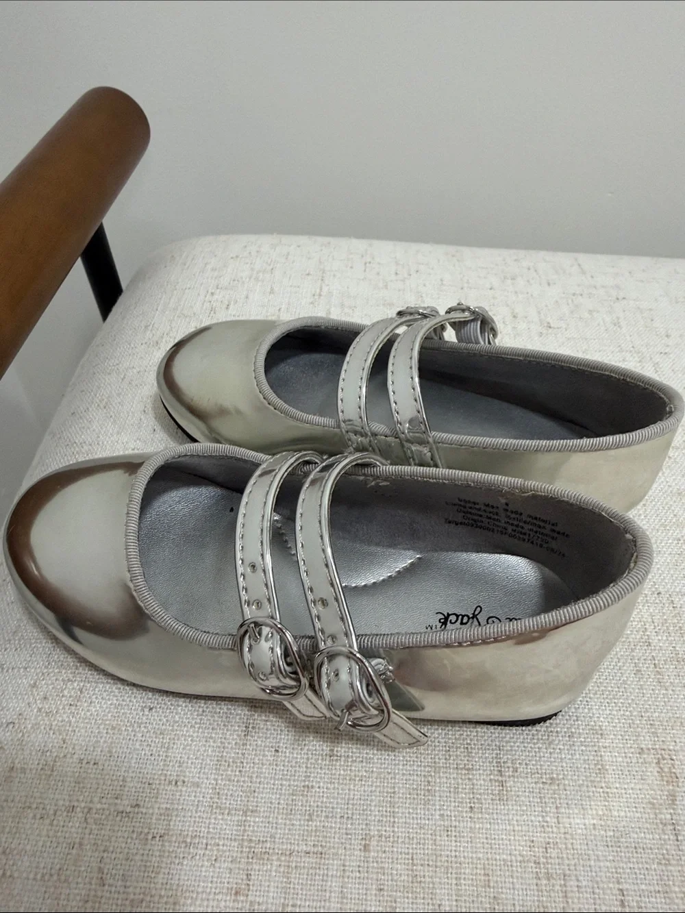 Cat & Jack Girls' Silver Double-Strap Mary Jane Shoes